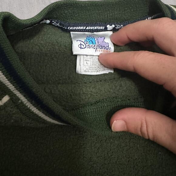 Condor Flats Disney fleece sweater - Picture 2 of 3